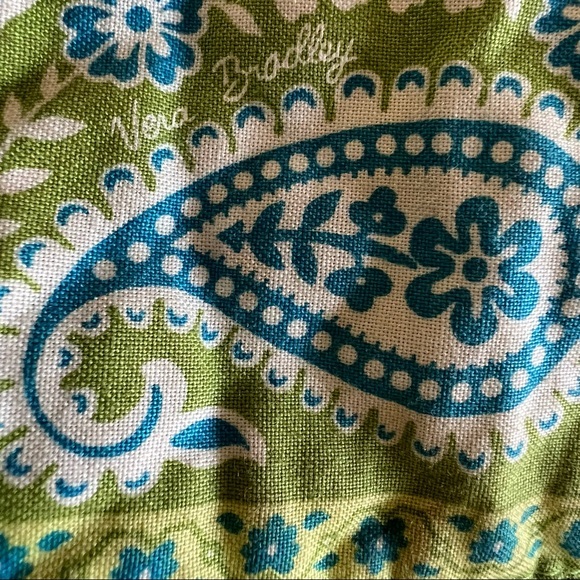 EUC Vera Bradley Large Duffle Bag Apple‎ Green Retired Print - Picture 4 of 16